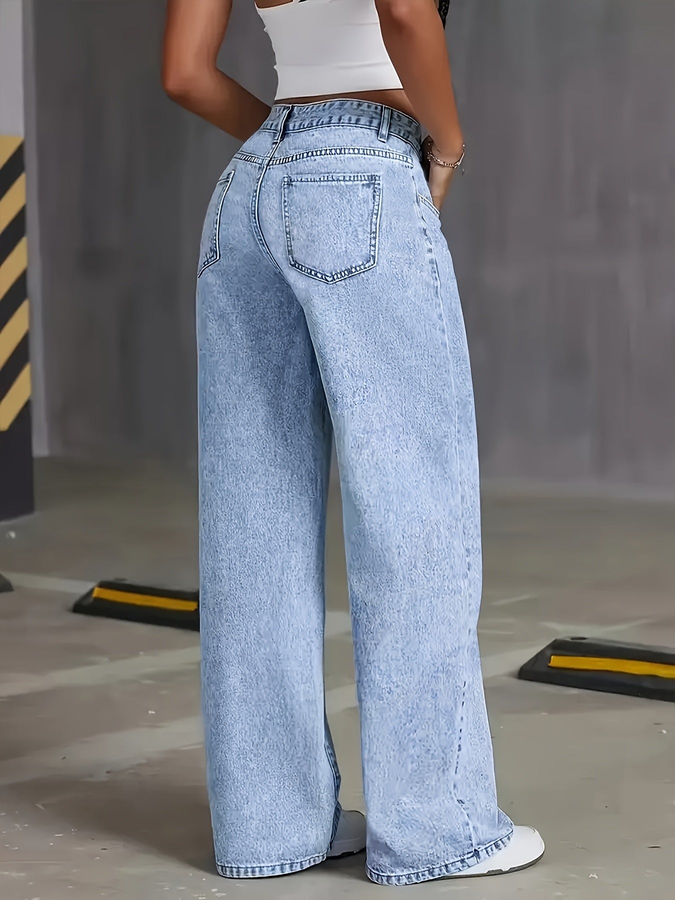 Women’s Black Distressed Wide-Leg Jeans