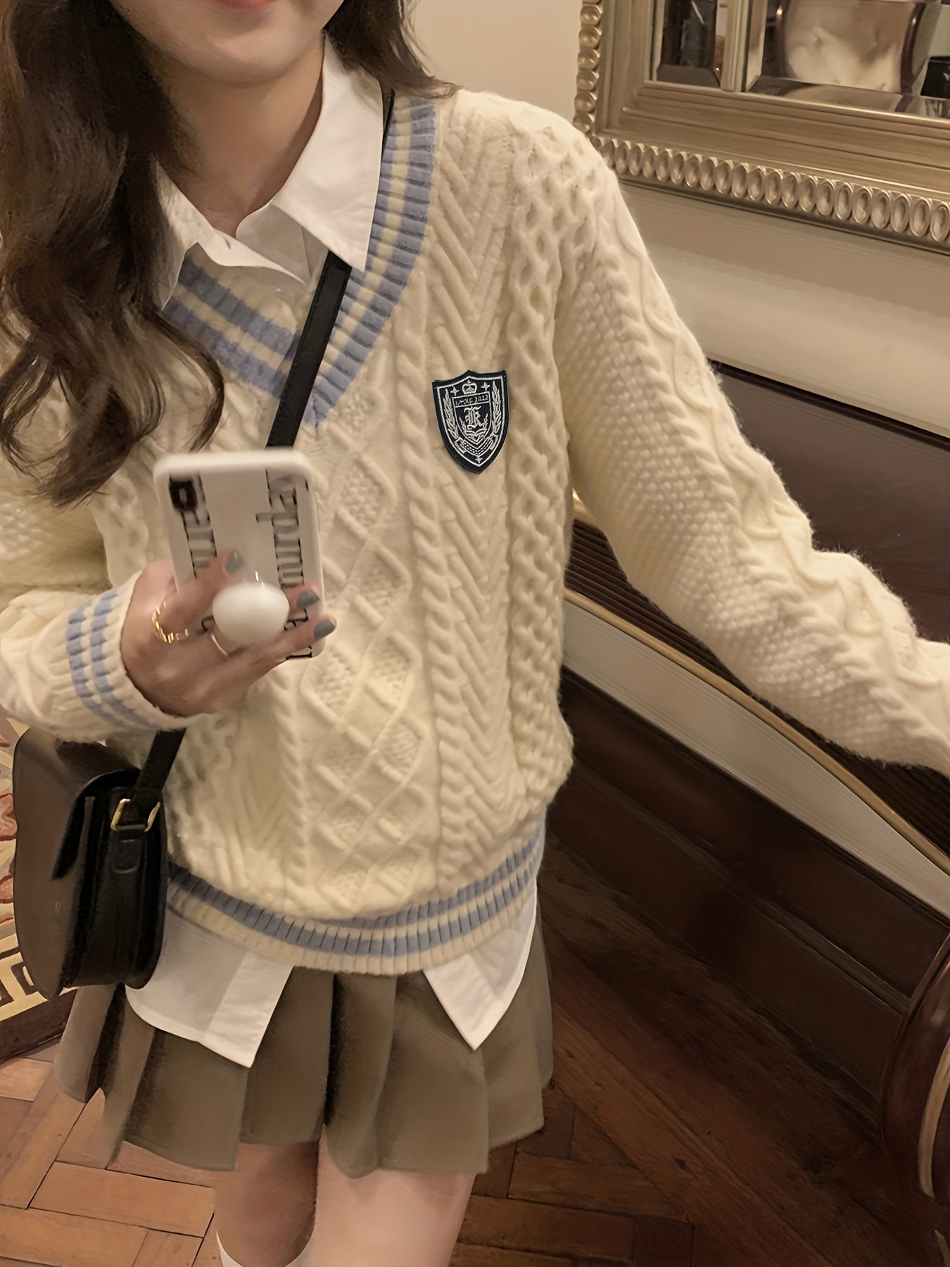 Women's Retro Preppy V-Neck Sweater