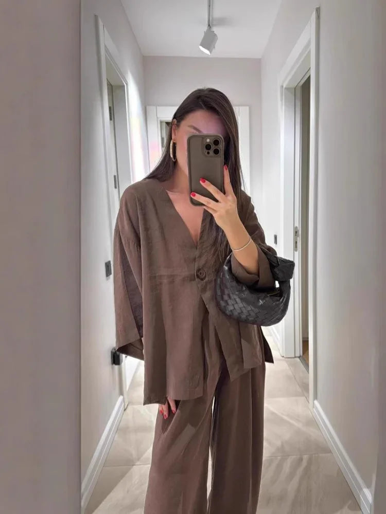 Women’s Linen & Cotton Set – V-Neck Shirt and Loose Trousers