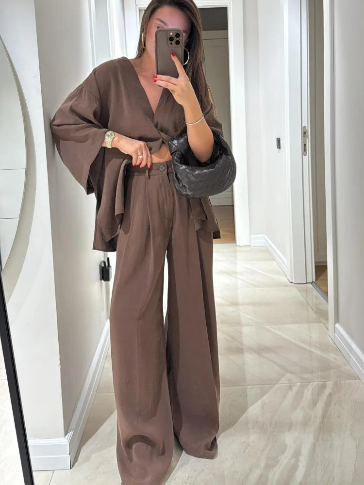 Women’s Linen & Cotton Set – V-Neck Shirt and Loose Trousers