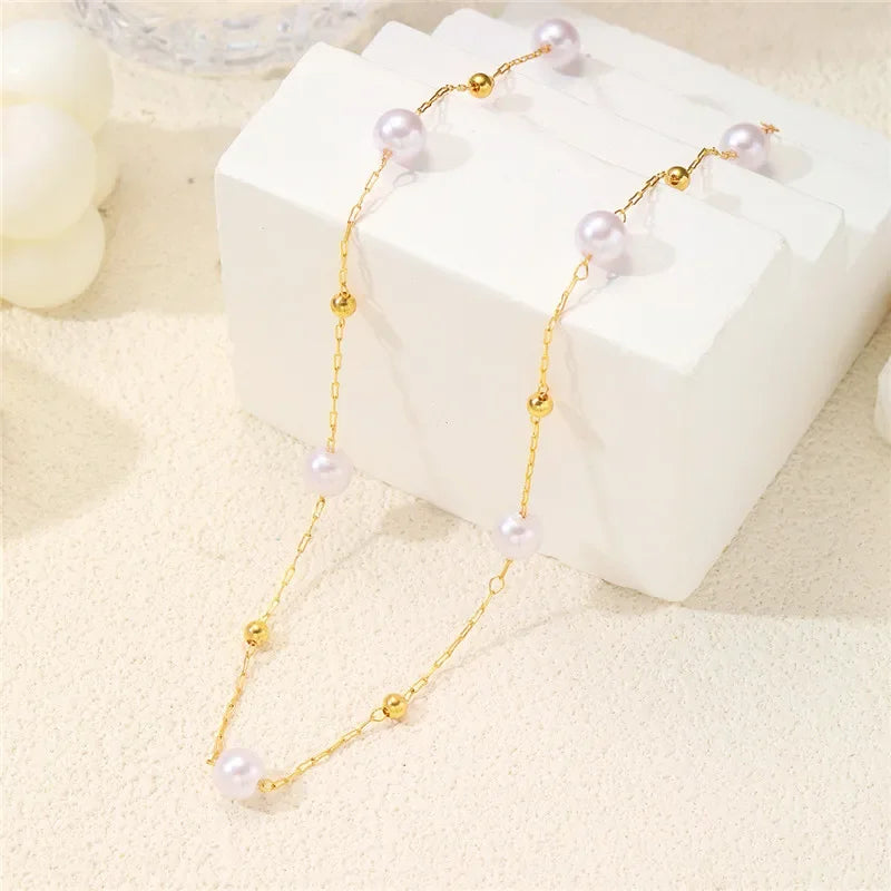Minimalist Pearl Necklace