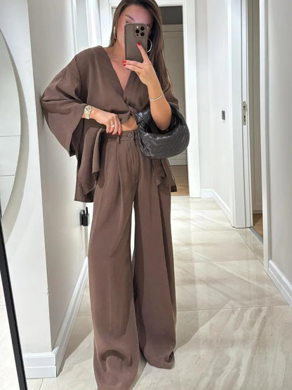 Women’s Linen & Cotton Set – V-Neck Shirt and Loose Trousers