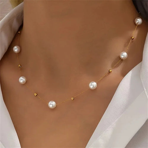 Minimalist Pearl Necklace