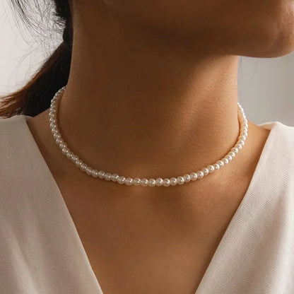 White Pearl Choker Necklac